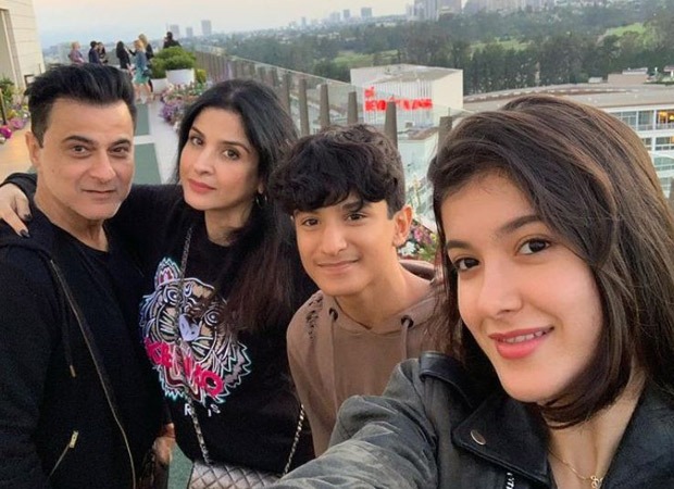 Shanaya Kapoor goes public on Instagram; check out unseen family pictures