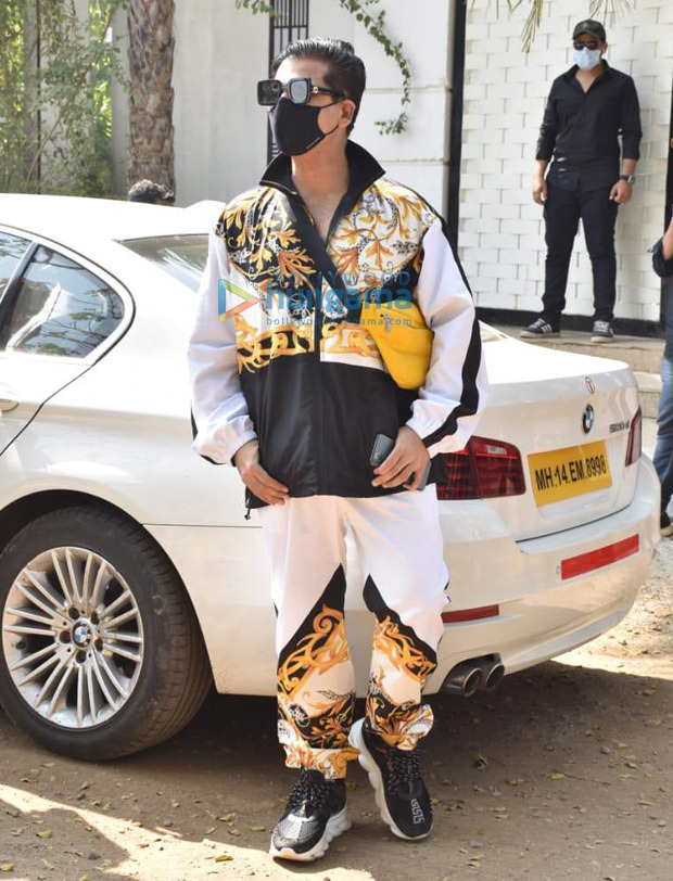 karan johar spotted at gateway of india, leaving for varun dhawan-natasha dalal’s wedding