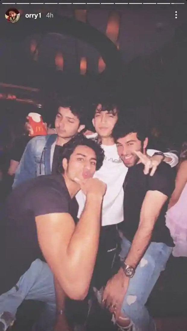  Ibrahim Ali Khan, Sohail Khan's son Nirvan Khan party with friends 