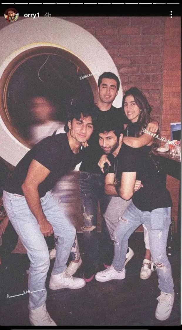  Ibrahim Ali Khan, Sohail Khan's son Nirvan Khan party with friends 