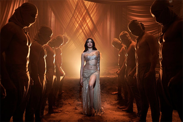 janhvi kapoor looks smokin’ hot in fiery gold crop top and thigh-slit skirt in ‘nadiyon paar’ song from roohi