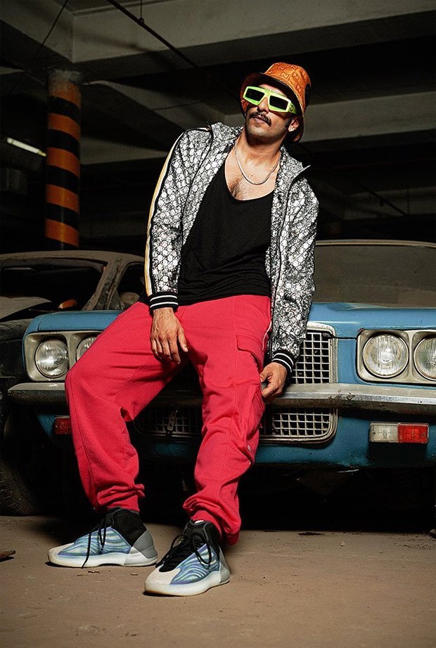 Ranveer Singh drove a convertible Ferrari worth Rs. 2.8 crores