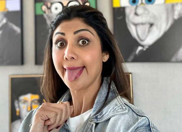 Shilpa Shetty has a fun take on ‘great minds think alike’ as she poses in front of Albert Einstein’s portrait