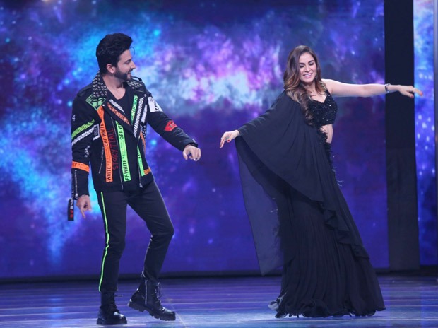 Kundali Bhagya’s Dheeraj Dhoopar and Shraddha Arya steal the show with their chemistry on Indian Pro Music League 