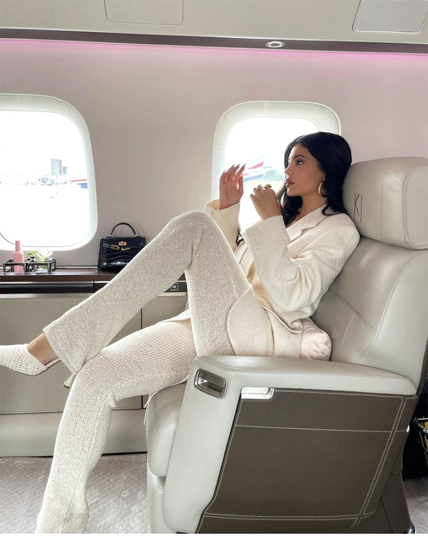 kylie jenner’s corset pantsuit looks costs rs. 5.5 lakhs; her luxury hermes bag is worth rs. 60 lakhs