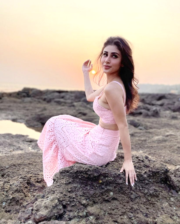 mouni roy sets perfect summer day style with her pastel pink crop top and skirt