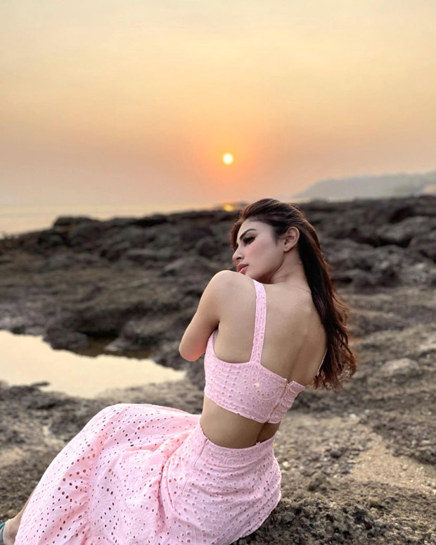mouni roy sets perfect summer day style with her pastel pink crop top and skirt