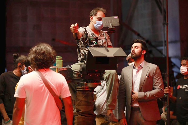 Check out BTS pictures from Ranbir Kapoor’s latest advertisement for Netflix