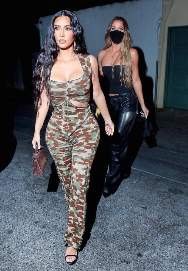 Kim Kardashian dons camouflage print jumpsuit with sister Khloé Kardashian for dinner