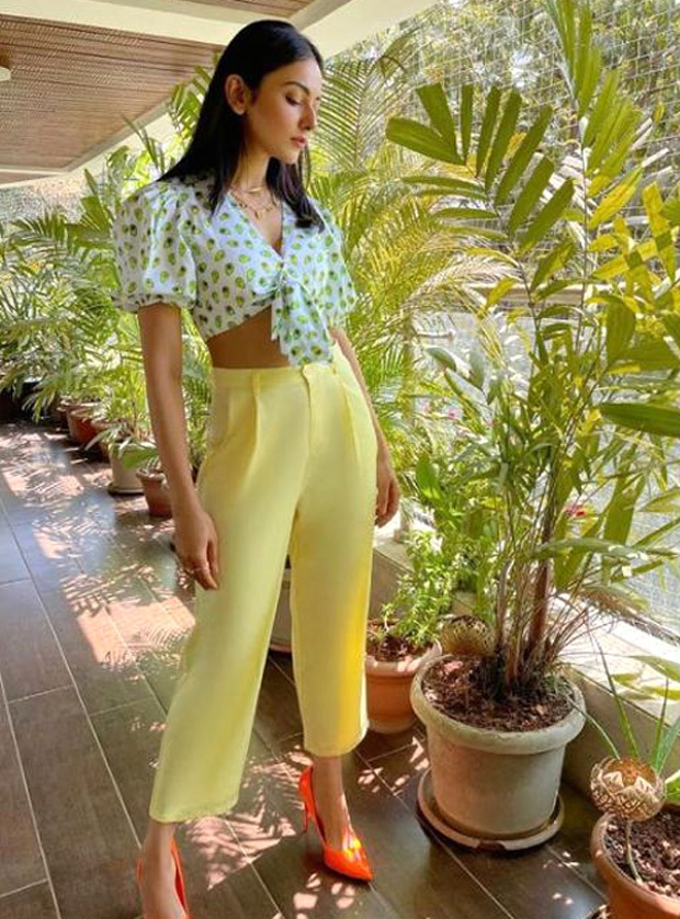 rakul preet singh does colour blocking right in crop top paired with yellow pants for sardar ka grandson promotions