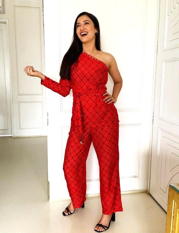 gauahar khan looks ravishing in one-shoulder red top and pants worth rs. 17,590