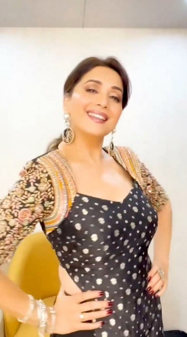 madhuri dixit takes on the ‘down’ x ‘dilliwaali girlfriend’ challenge and she look stunning as ever