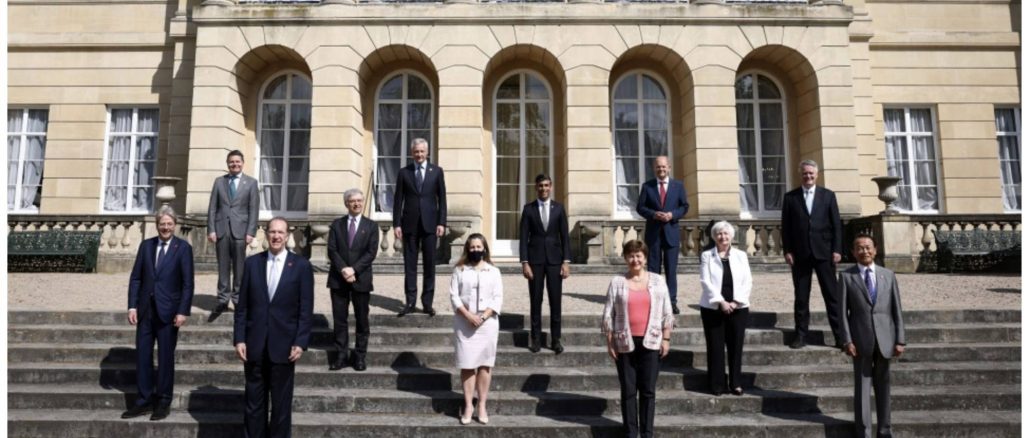 Masks, Virtue Signalling and Our Hypocritical Leaders Masks,Virtue Signalling and Our Hypocritical Leaders