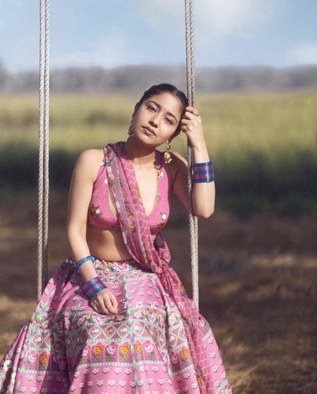 shweta tripathi emanates unwavering glam in embellished pink lehenga