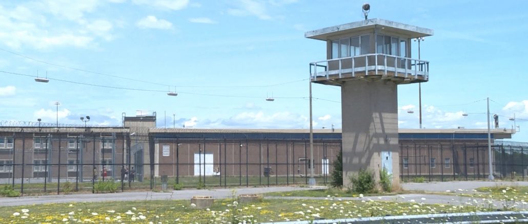 image0.jpeg Black prisoner brutally assaulted