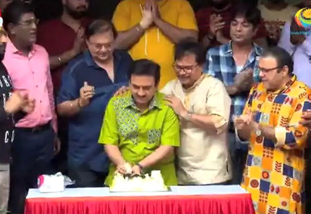 Taarak Mehta Ka Ooltah Chashmah completes 13 years, producer Asit Kumarr Modi and the whole team mark the occasion with a cake cutting ceremony