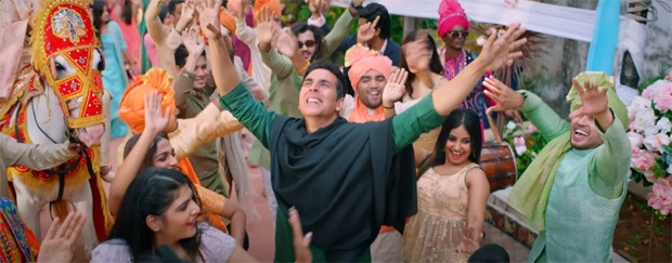 akshay kumar shares hilarious memes created by netizens on ‘filhaal 2’