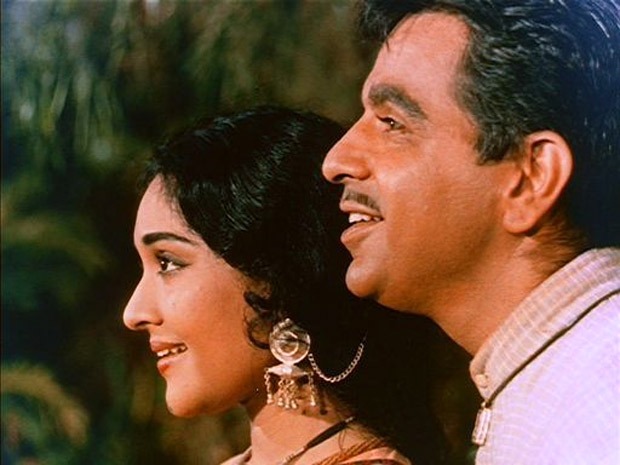 “i think our onscreen chemistry was always special” – says vyjayanthimala about dilip kumar in a rare interview