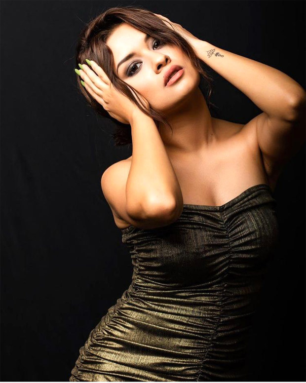 avneet kaur stuns in strapless body-con charcoal dress