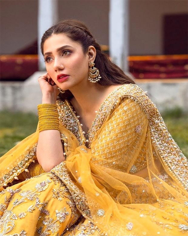 Mahira Khan gleams in abundant charm in embroidered yellow lehenga worth Rs.2 lakh