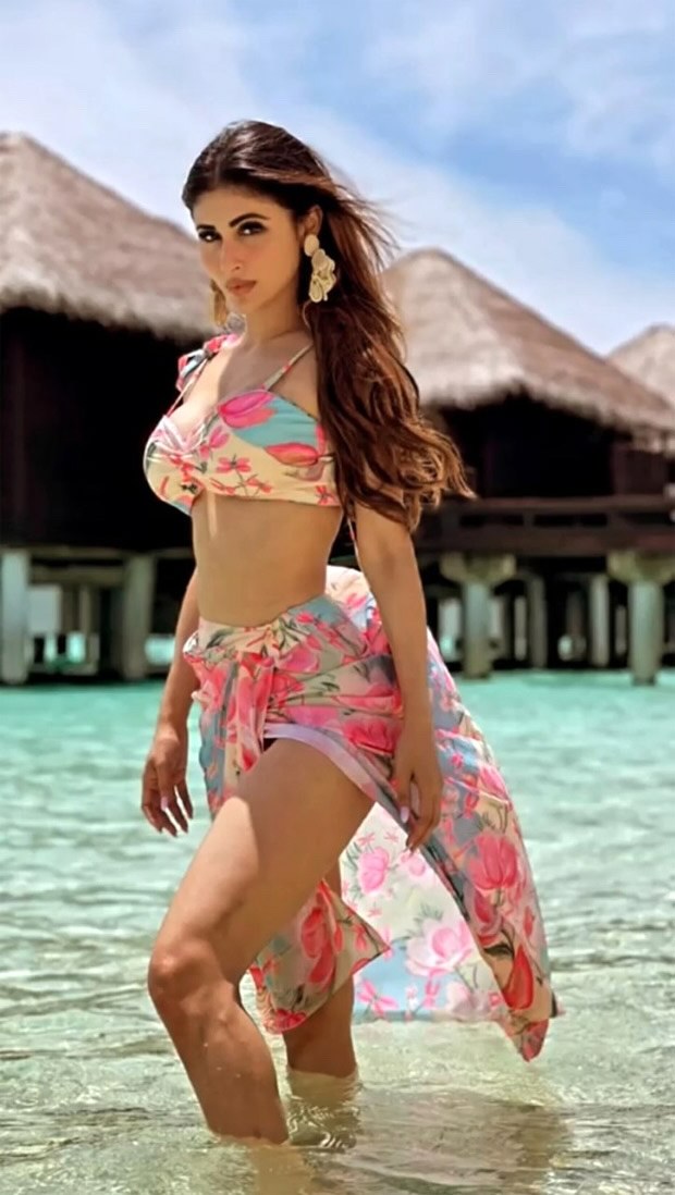 Mouni Roy stuns in vibrant bustier and matching drape skirt worth Rs.16,500 in Maldives