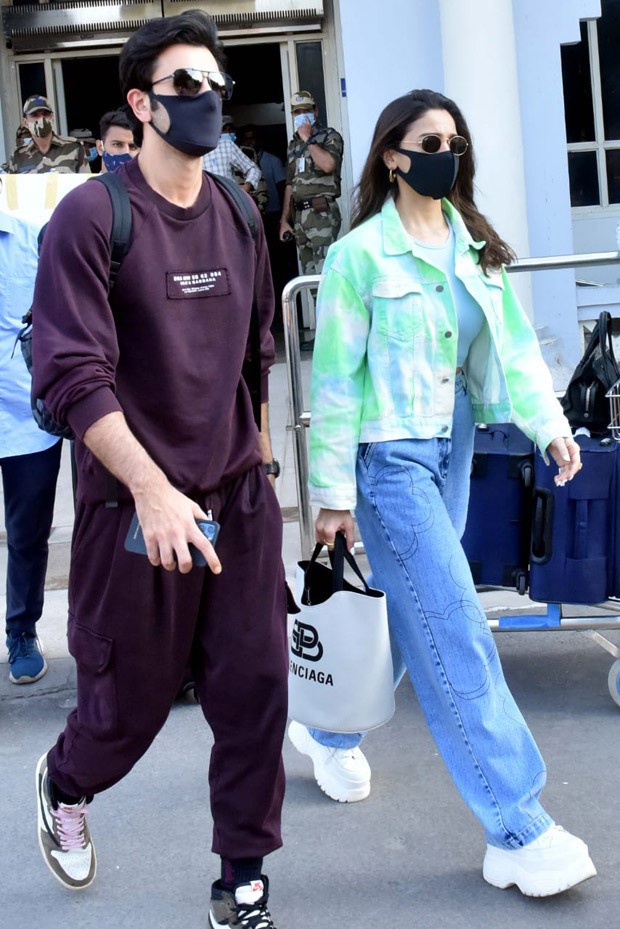 alia bhatt and ranbir kapoor spotted at the jodhpur airport ahead of the latter’s 39th birthday