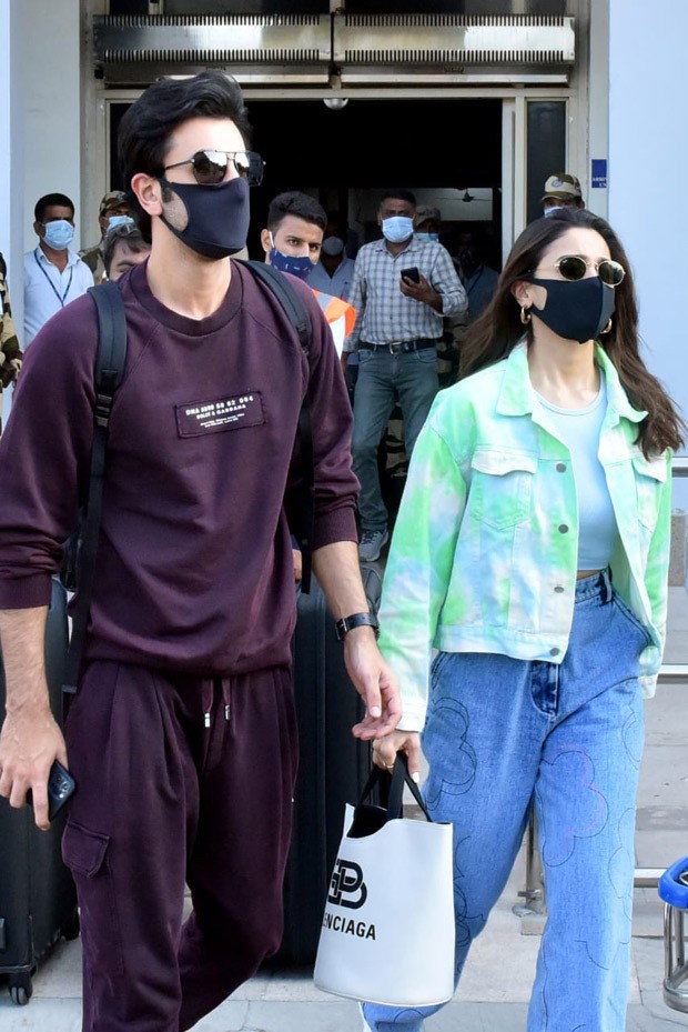 alia bhatt and ranbir kapoor spotted at the jodhpur airport ahead of the latter’s 39th birthday