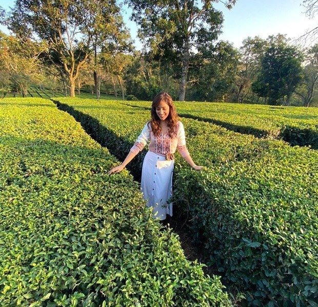 yami gautam is living the life in palampur as she shows off her sunkissed glow