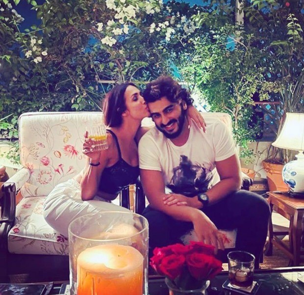 Arjun Kapoor shares a romantic picture with Malaika Arora on her birthday; Kareena Kapoor asks for picture credits
