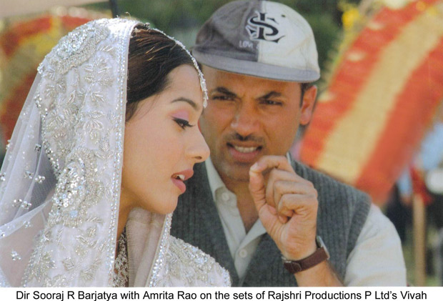 15 years of vivah exclusive: “aditya chopra was in tears during the pre-climax scene” – amrita rao