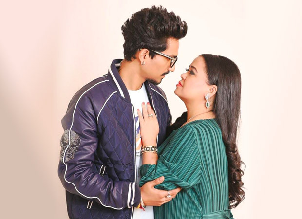 bharti singh announces pregnancy with husband harsh limbachiyaa; to embrace parenthood in 2022