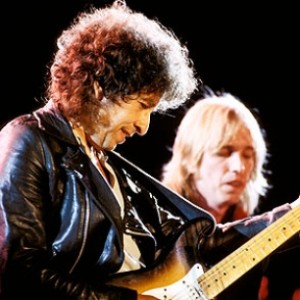 Review: Bob Dylan Performing Artists 1986 1990 and Beyond photo Bob Dylan and Tom Petty Temples in Flames Tour 1986 (Rolling Stone photo)
