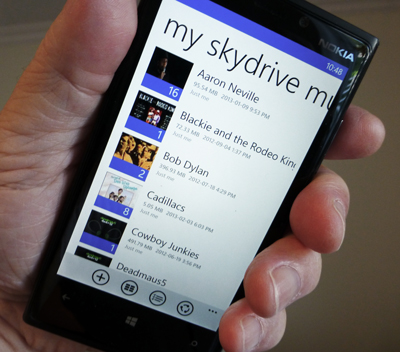 SkyDrive syncing music to your smartphone
