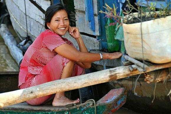 Cambodian Beauty by Dennis Jarvis (non commercial attribution rights reserved)