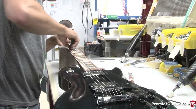 Gibson electric guitar final assembly