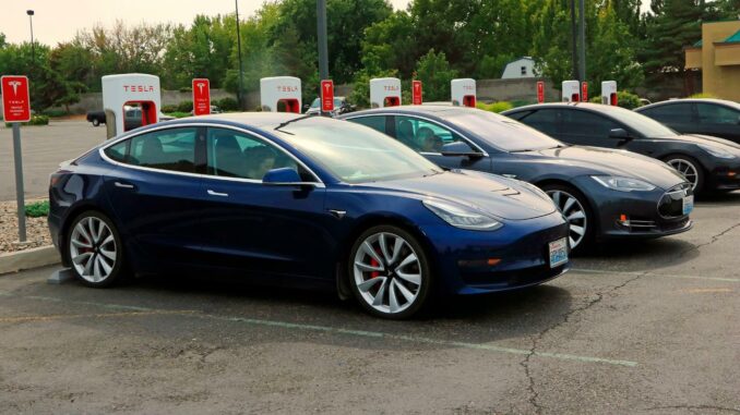 Bitcoin slide cost Tesla $170 million bitcoin tesla