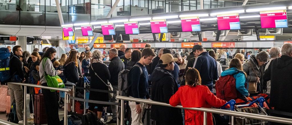 May holiday has started Schiphol is bracing for crowds Schiphol