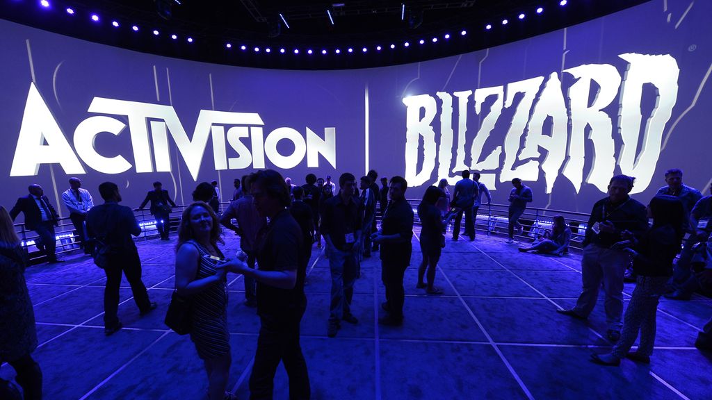 Microsoft, Activision