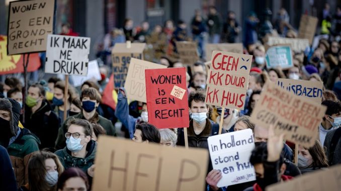Young People Postpone Cohabitation and Family Planning Due to Housing Shortages housing shortages