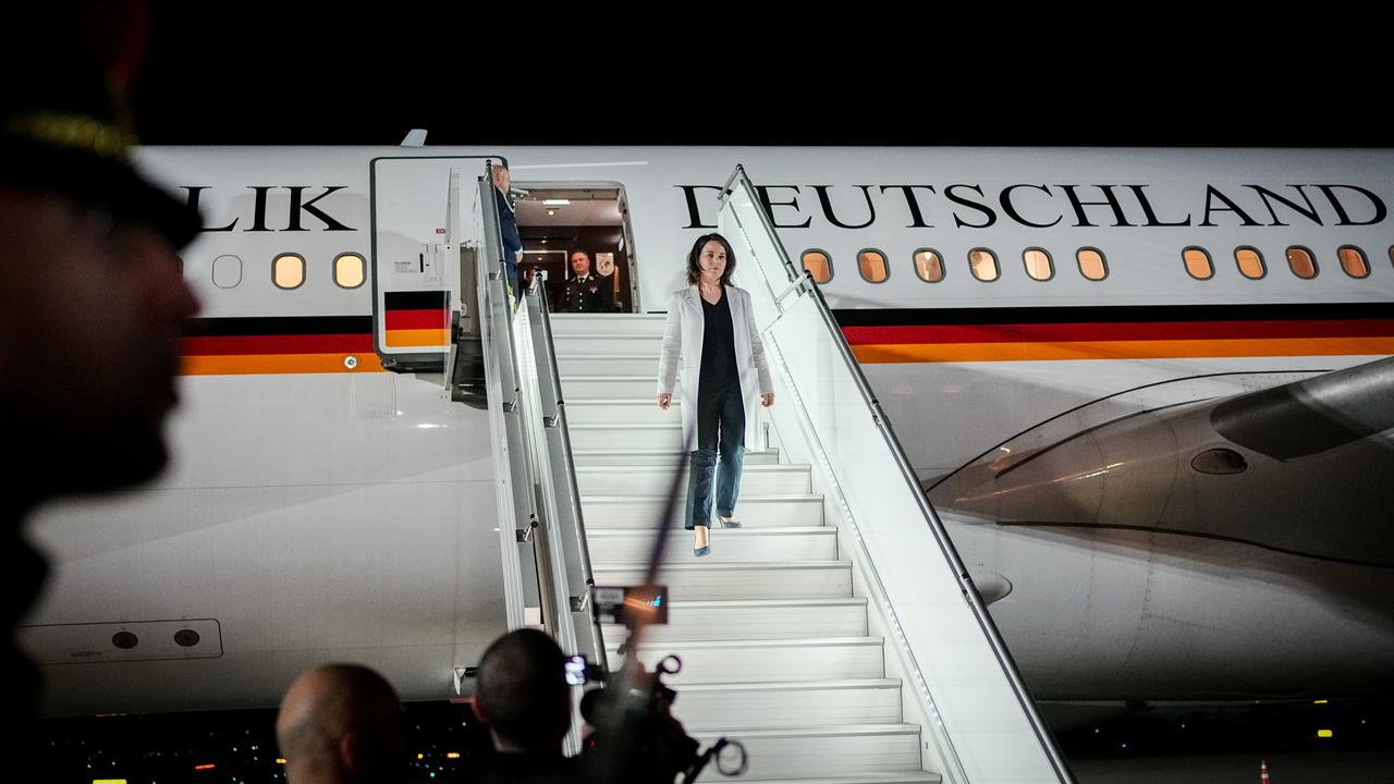 Germany Bans, Government Planes