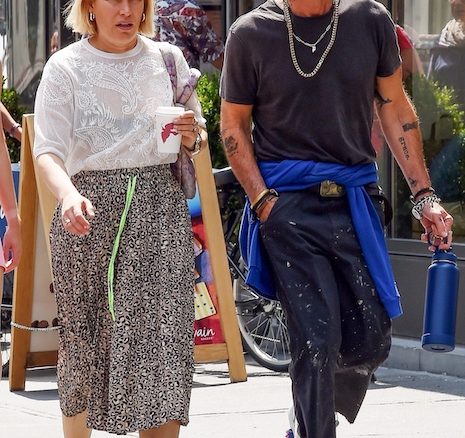 Looks Like Piper Perabo Couldn't Care Less Piper Perabo