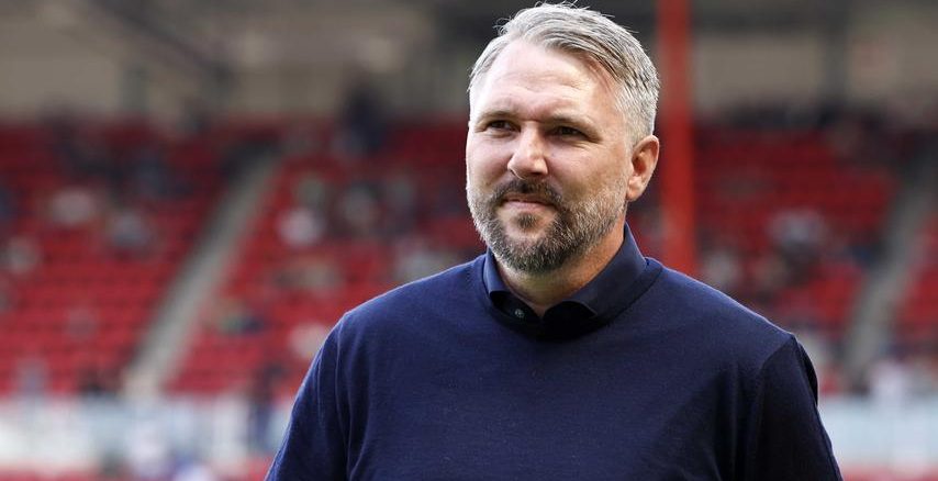 Ron Jans Appointed as FC Utrecht's New Coach to Rescue Club Ron Jans, FC Utrecht, crisis, worst start, Eredivisie