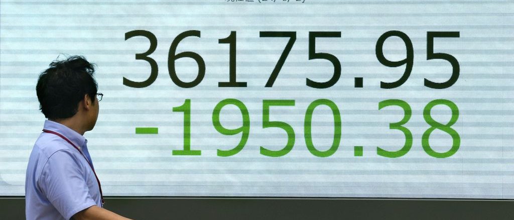 Japanese stock market down hard, AEX also down; fears of recession in US Japanese stock market down hard