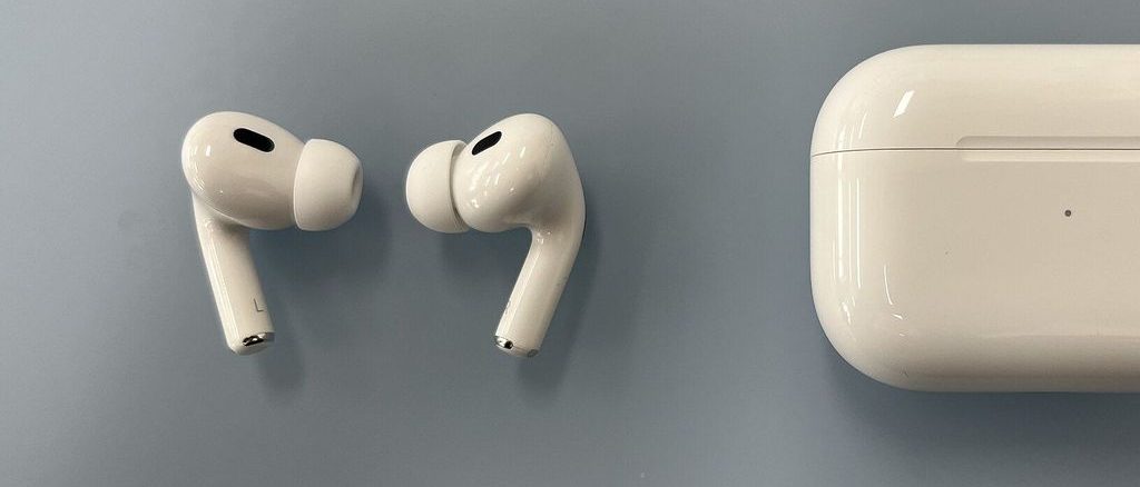 AirPods as hearing aids