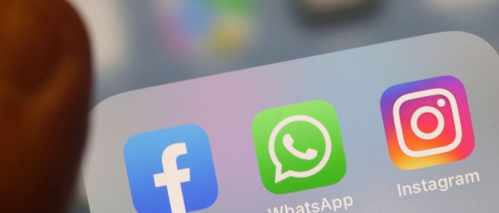 global outage on WhatsApp