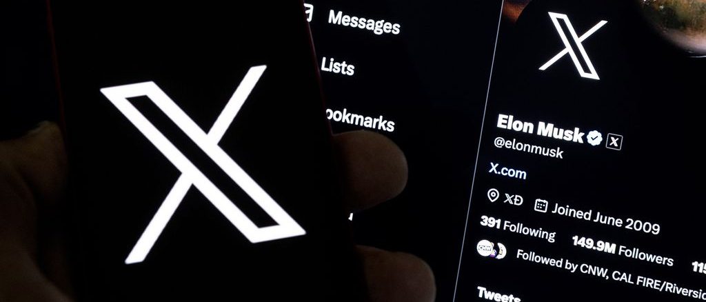 X loses almost half a million users,