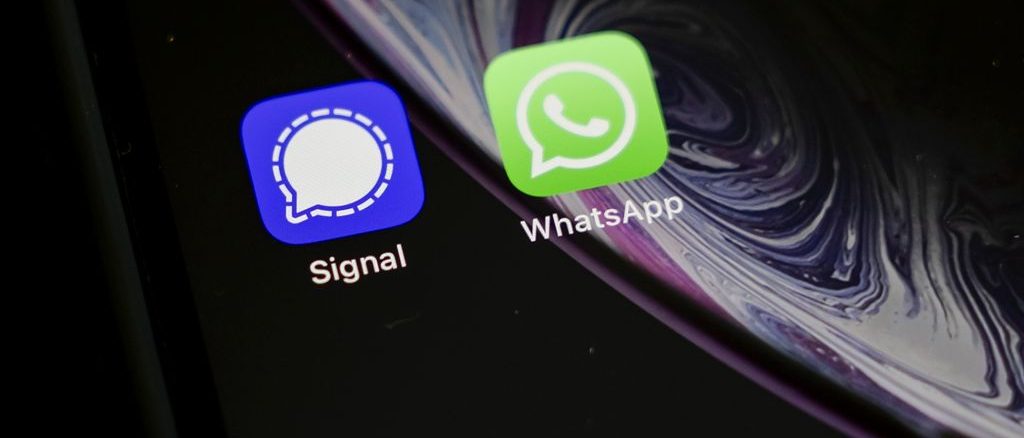 WhatsApp to Signal