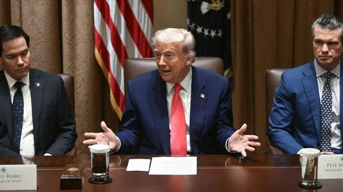 Trumps collapse again