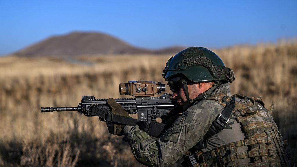 Turkish soldiers