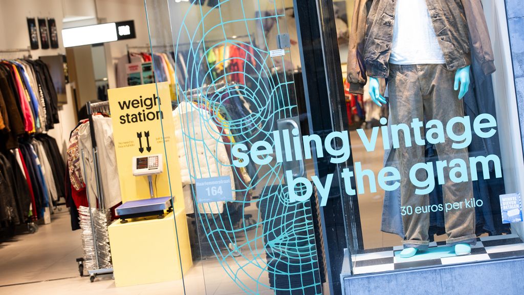 second-hand clothing